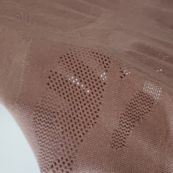 Lululemon Find Your Light Wrap - Picture 9 of 12